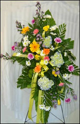 Garden Easel Spray from Hafner Florist in Sylvania, OH